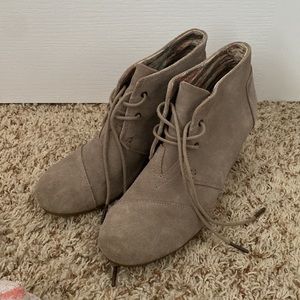 TOMS taupe brown suede wedge booties